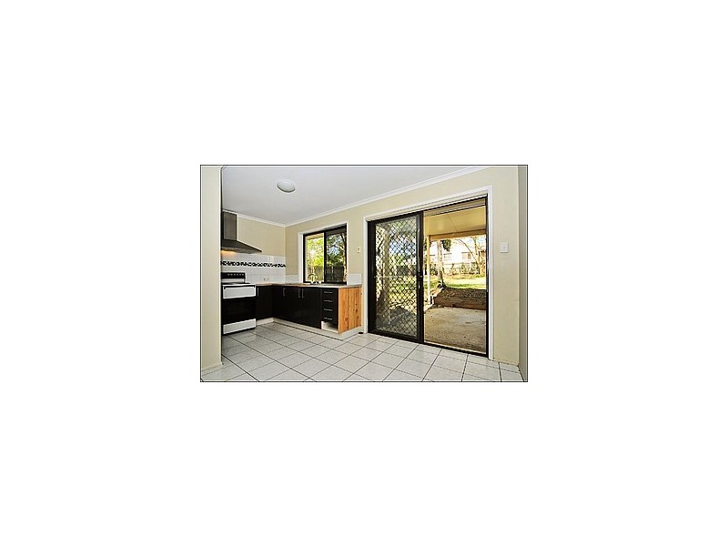 24 Cameron Street, Redbank Plains QLD 4301