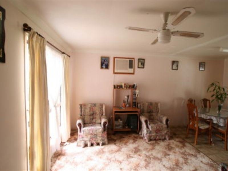 32 Somerfield Street, Redbank Plains QLD 4301