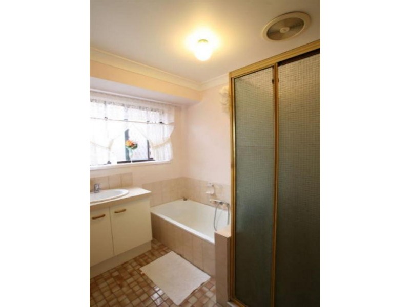 32 Somerfield Street, Redbank Plains QLD 4301