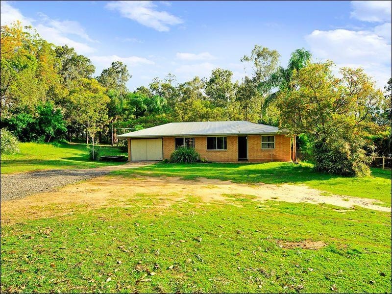 19 Harry Street, Bellbird Park QLD 4300