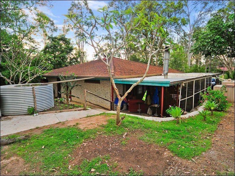 23 Harry Street, Bellbird Park QLD 4300