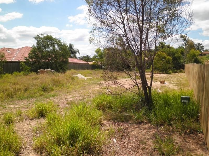 30 Cheihk Crescent, Collingwood Park QLD 4301