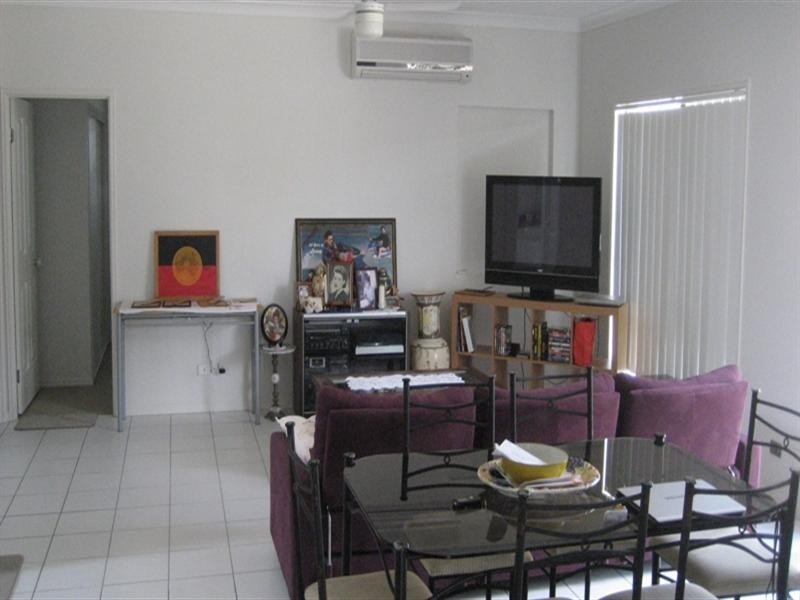 6 Martin Place, Redbank Plains QLD 4301