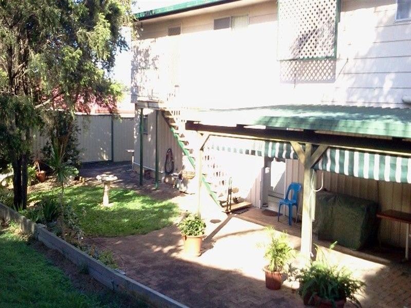 75 SMITHS Road, Goodna QLD 4300
