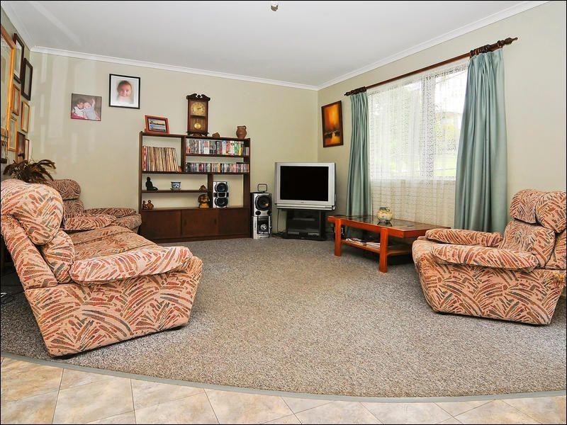 18 Goondoola Street, Redbank Plains QLD 4301