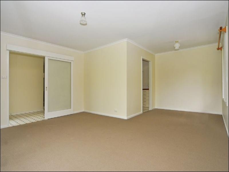 184 Old Ipswich Road, Riverview QLD 4303