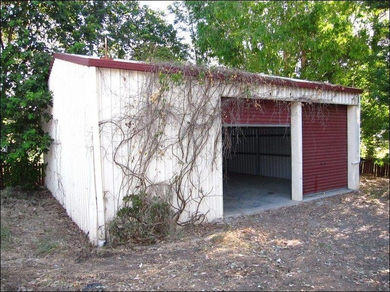 10 Halletts Road, Redbank Plains QLD 4301