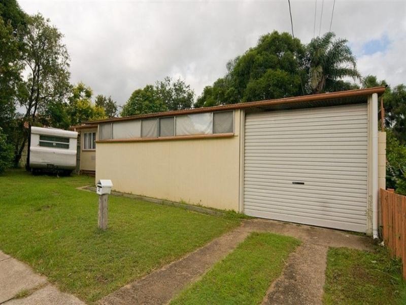2 Mitchell Street, Riverview QLD 4303