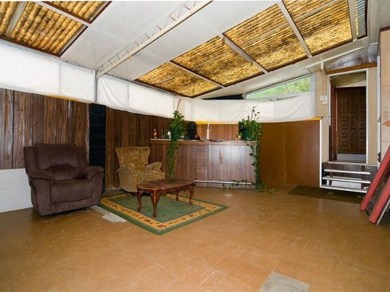 2 Mitchell Street, Riverview QLD 4303