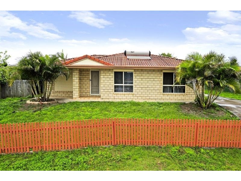 5 Evergreen Place, Redbank Plains QLD 4301