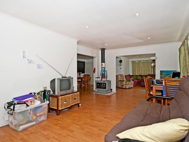 24 Kanangra Street, Redbank Plains QLD 4301