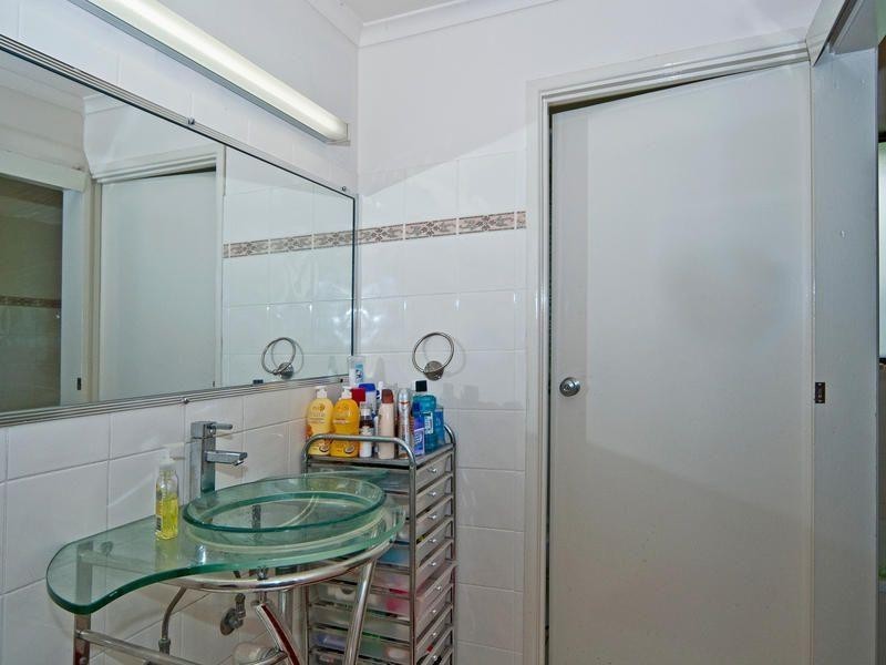 24 Kanangra Street, Redbank Plains QLD 4301