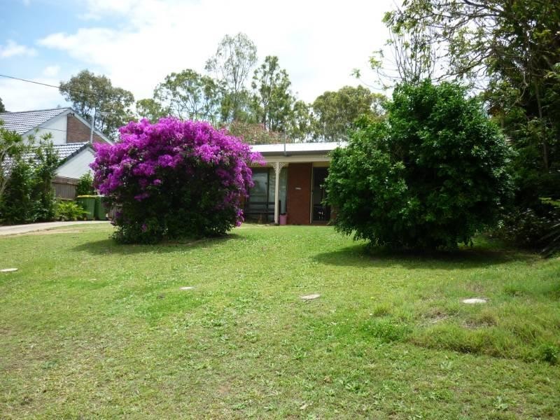 5 IRONBARK Crescent, Camira QLD 4300