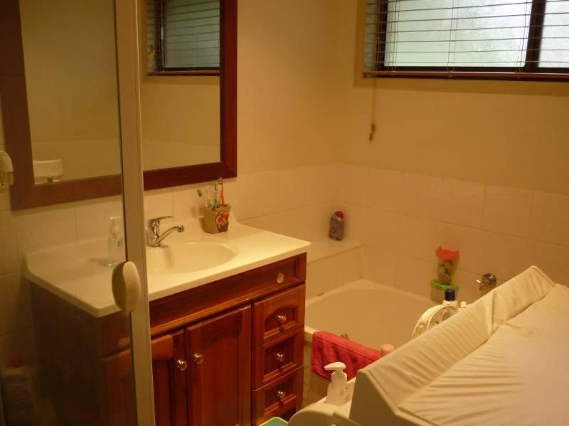 5 IRONBARK Crescent, Camira QLD 4300