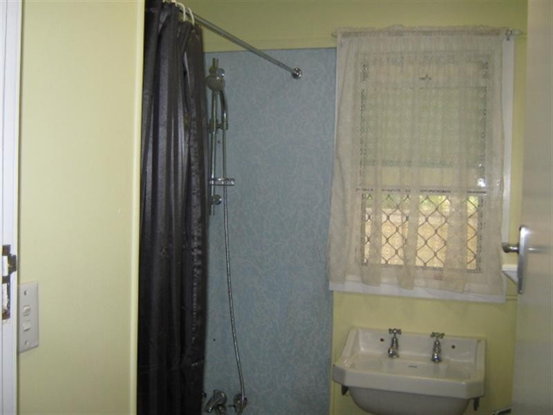 11A Goodwin, Basin Pocket QLD 4305