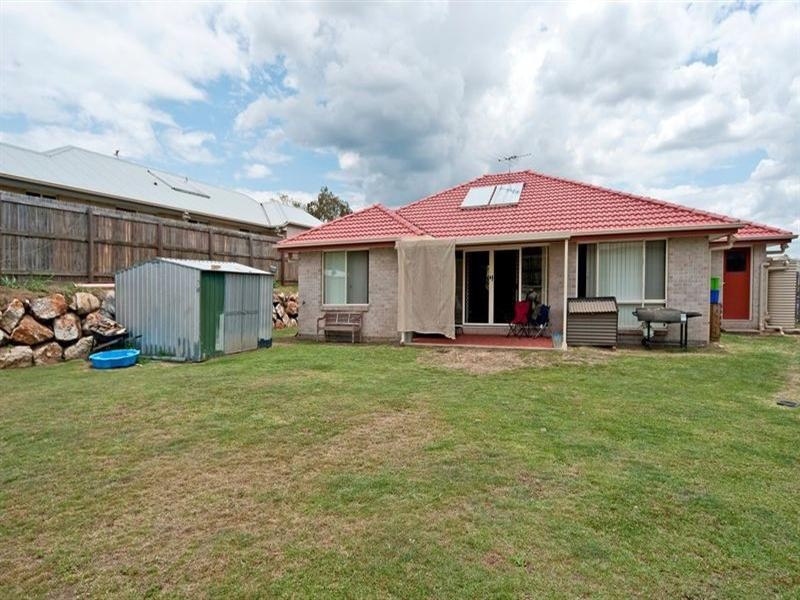48 Penrose Circuit, Redbank Plains QLD 4301