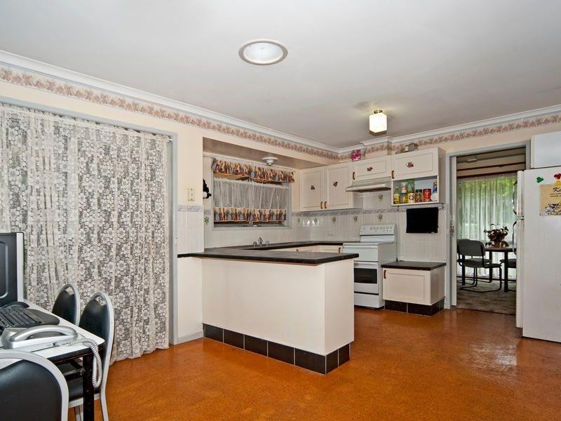 Redbank Plains QLD 4301