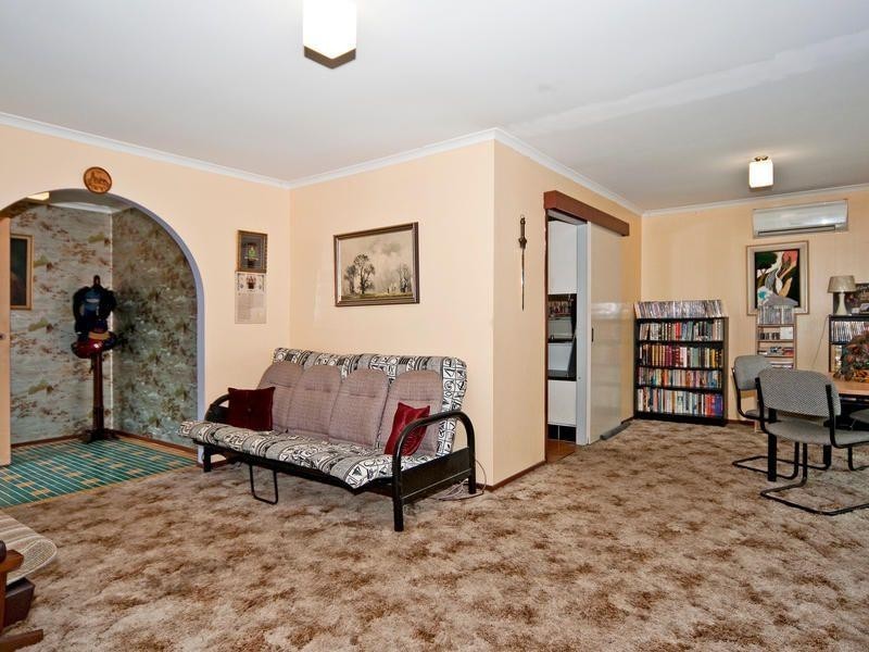 Redbank Plains QLD 4301