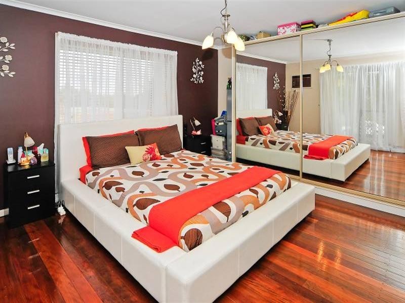 1 Aberdeen Street, Bundamba QLD 4304