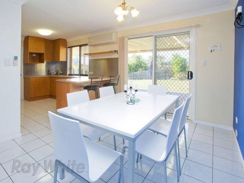24 Streamview Crescent, Springfield QLD 4300