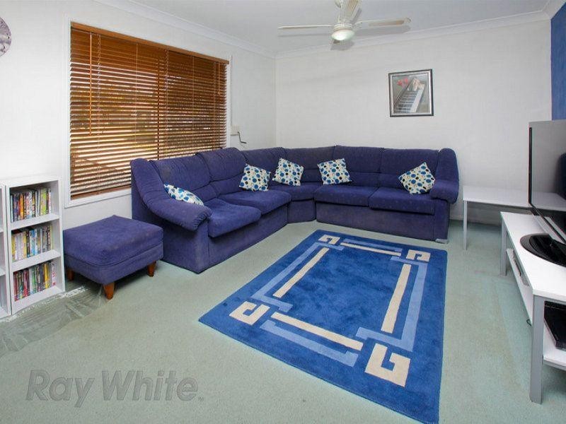 24 Streamview Crescent, Springfield QLD 4300