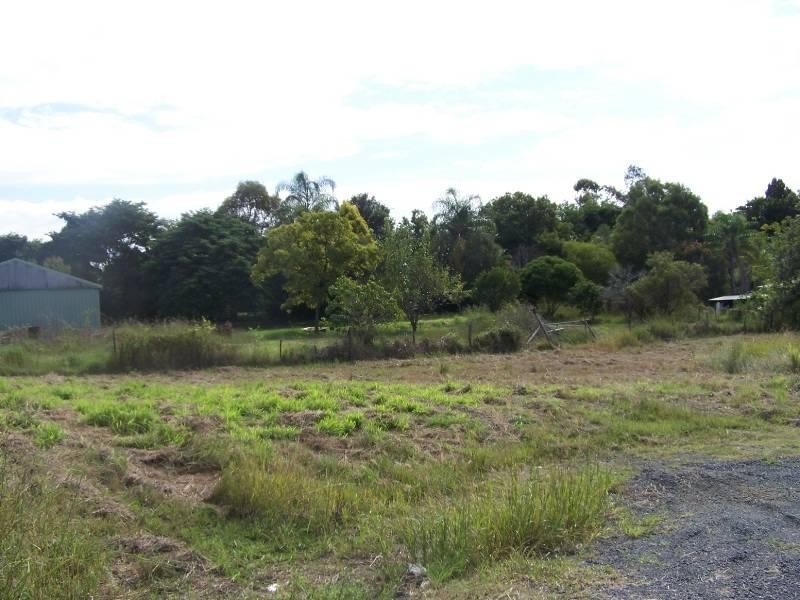 14 – 16 Samantha Street, Redbank Plains QLD 4301