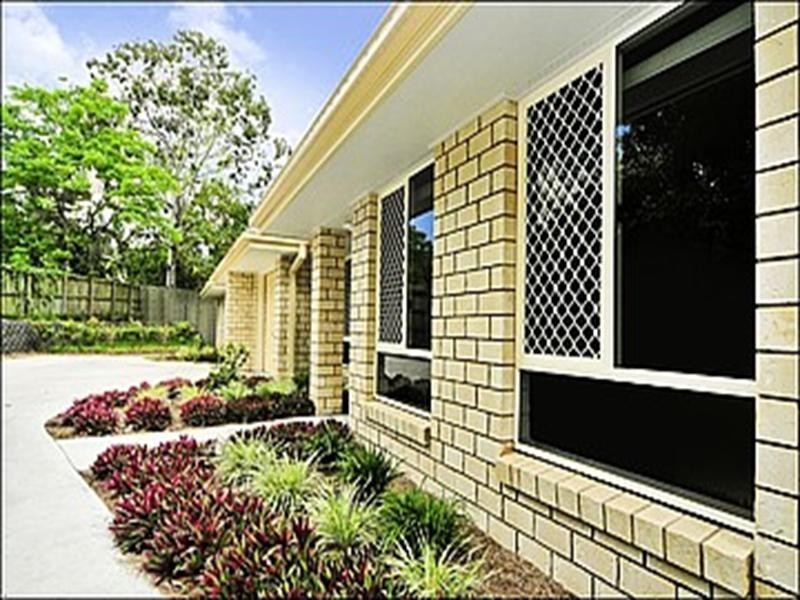 2/9 Lodge Court, Goodna QLD 4300