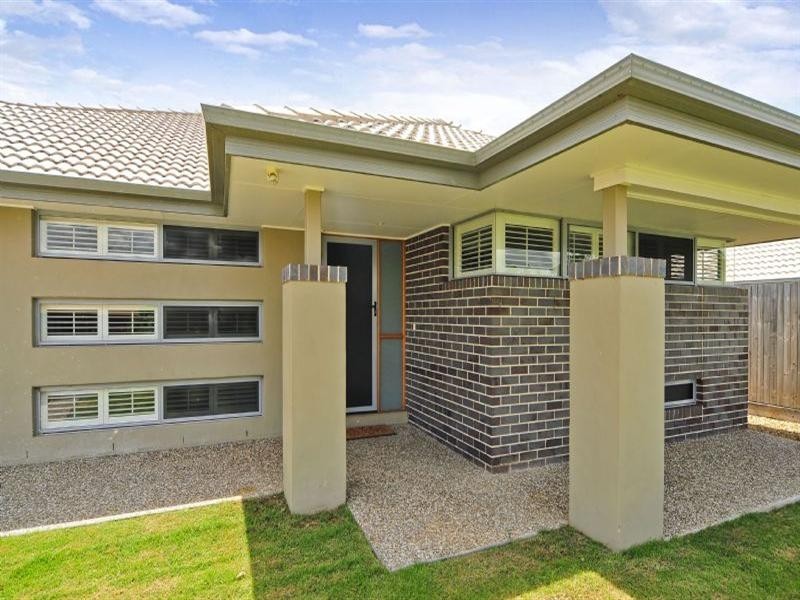 7 Stacey Close, Moggill QLD 4070