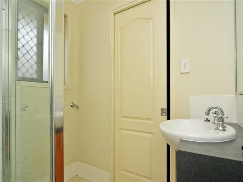 15 Mair Drive, Redbank QLD 4301