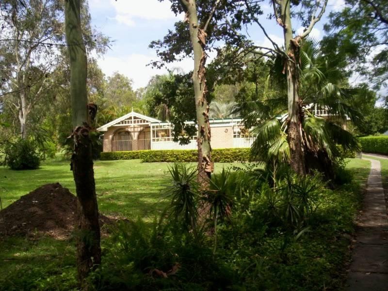 14 School Road, Redbank Plains QLD 4301