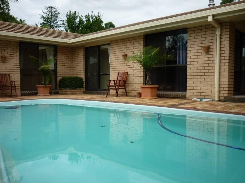 14 School Road, Redbank Plains QLD 4301