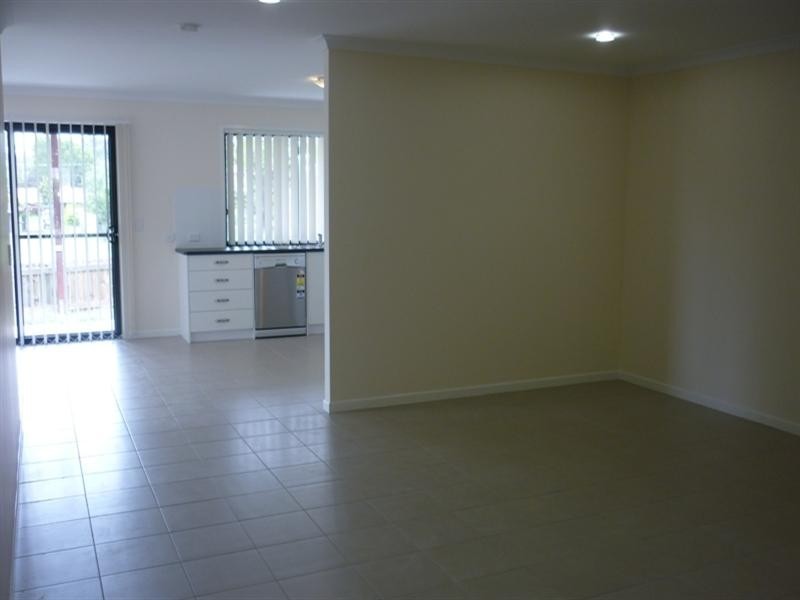 1/24 Colane Street, Redbank Plains QLD 4301