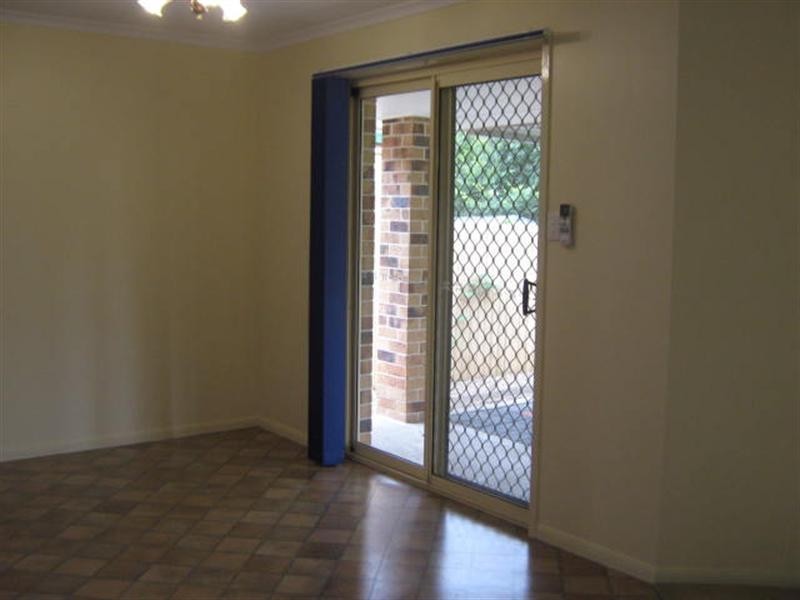 2/9 McBrien Court, Redbank Plains QLD 4301