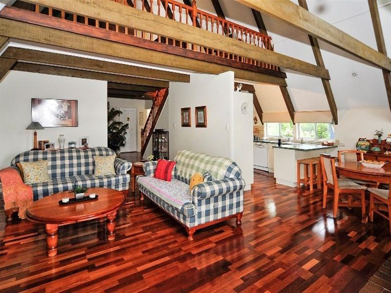 1 Glyn Court, Redbank Plains QLD 4301