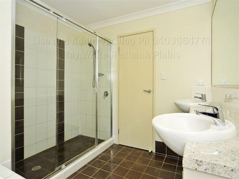 2 Tulloch Street, Bellbird Park QLD 4300