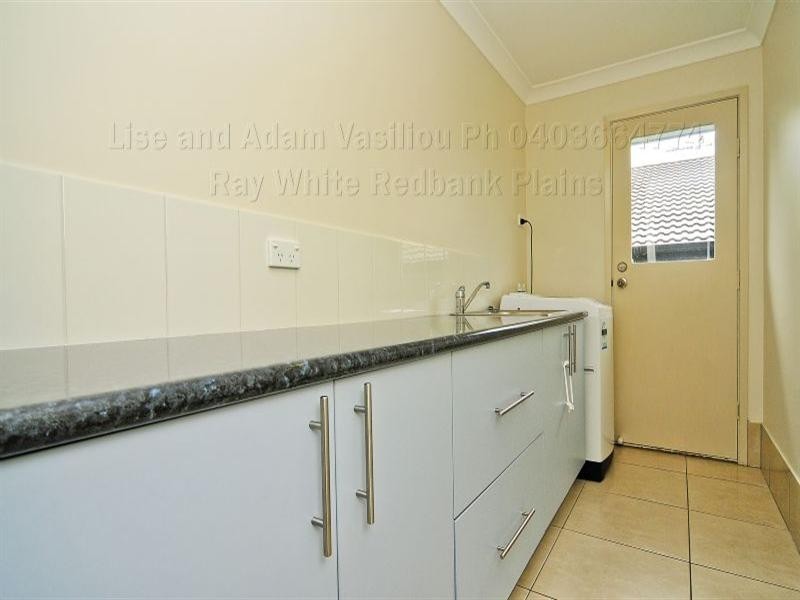 2 Tulloch Street, Bellbird Park QLD 4300