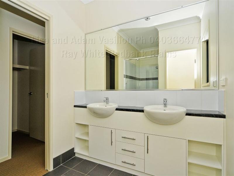 2 Tulloch Street, Bellbird Park QLD 4300