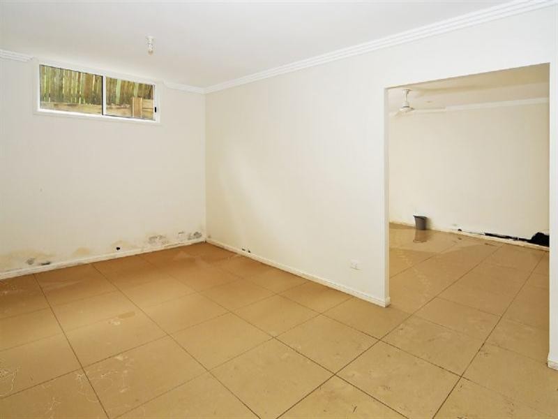 10 Barkala Street, Redbank Plains QLD 4301