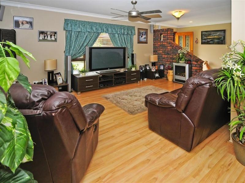 20 Brenda Court, Collingwood Park QLD 4301