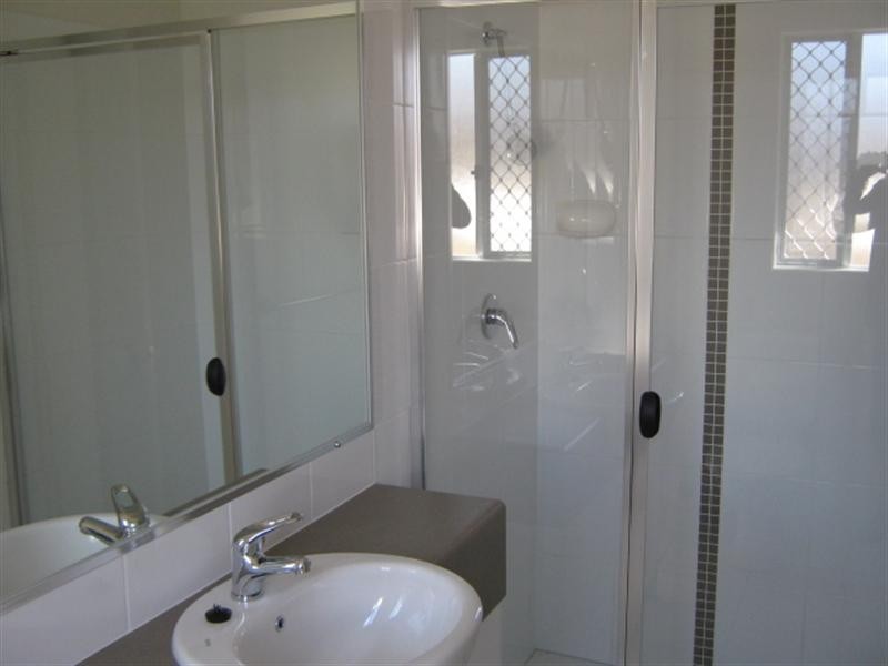 15 Lovely Court, Redbank Plains QLD 4301