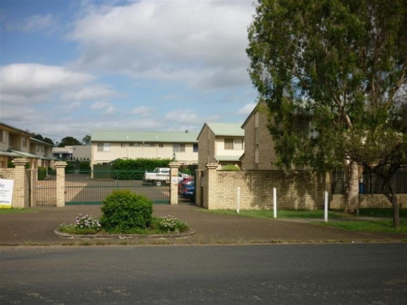 23/12 Bergin Street, Booval QLD 4304