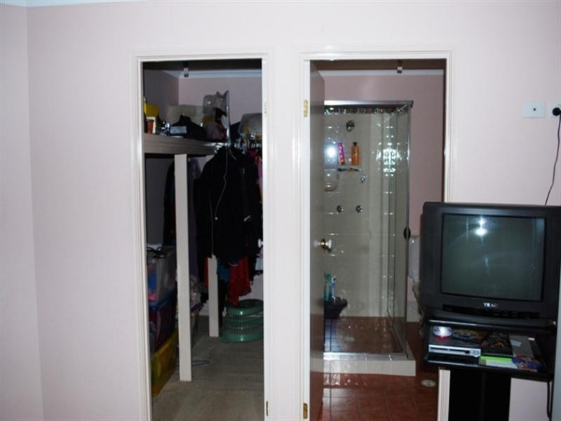 8 Forrest Crescent, Redbank Plains QLD 4301