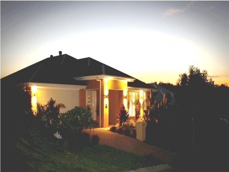 6 Roach Crescent, Redbank Plains QLD 4301