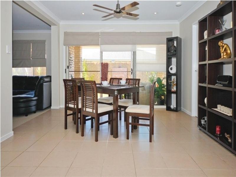 6 Roach Crescent, Redbank Plains QLD 4301