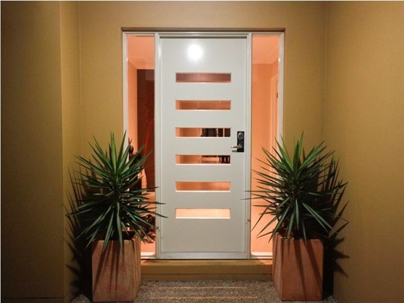 6 Roach Crescent, Redbank Plains QLD 4301