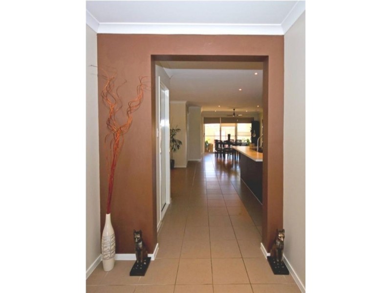 6 Roach Crescent, Redbank Plains QLD 4301