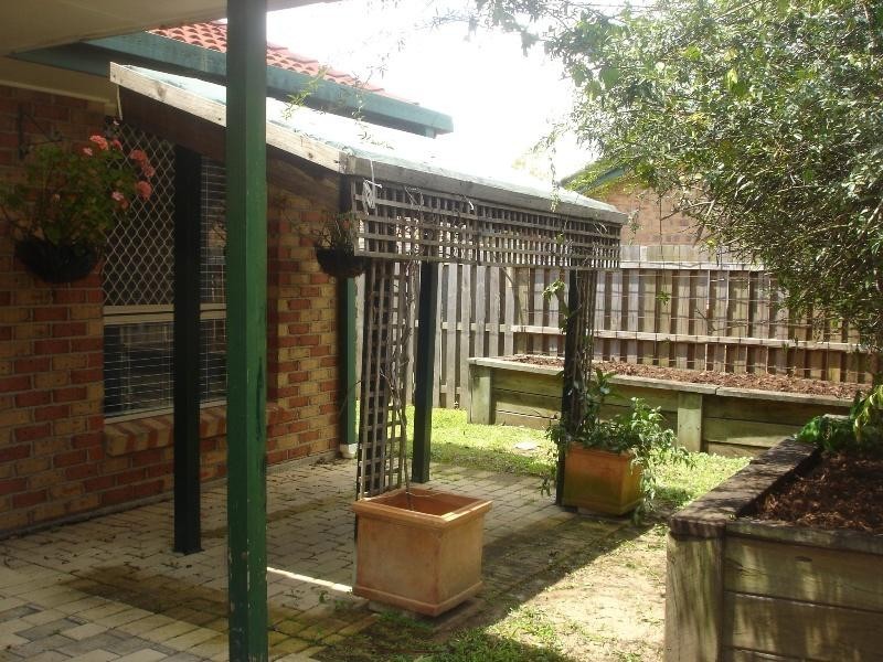 4/20 Henty Drive, Redbank Plains QLD 4301