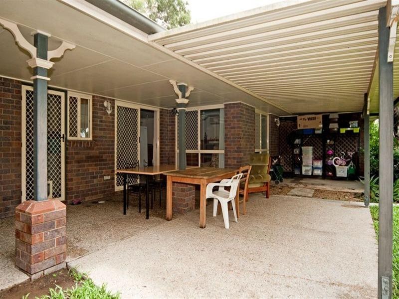 21 Falvey Crescent, Goodna QLD 4300