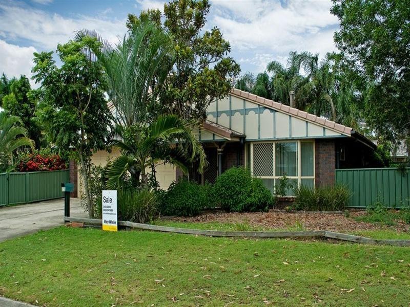 21 Falvey Crescent, Goodna QLD 4300