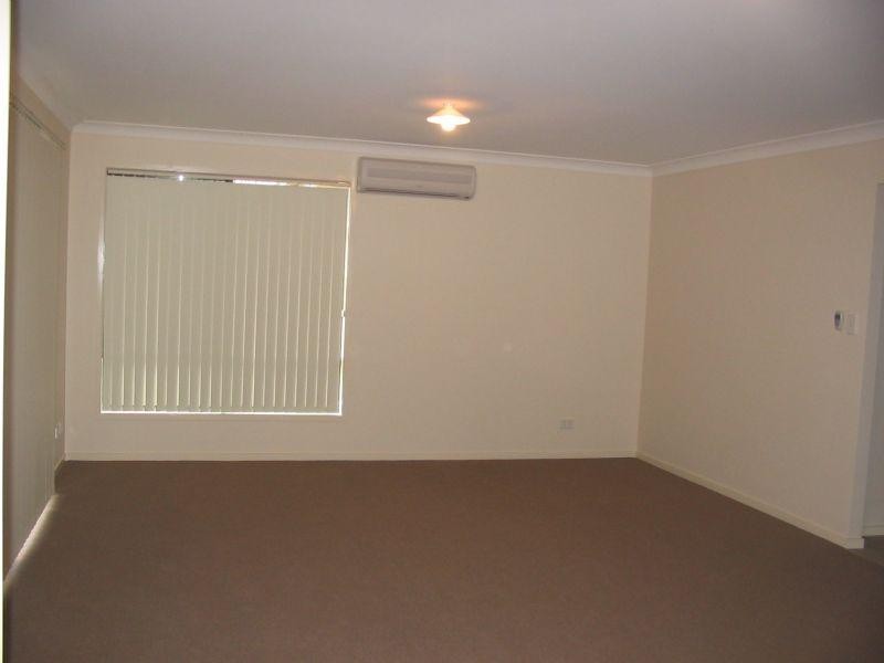41 Cheihk Crescent, Collingwood Park QLD 4301